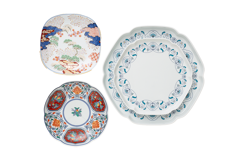 其泉作 色絵金彩鳳凰文 三足 盛皿 皿・プレート|有田焼なら 其泉作 色絵金彩鳳凰文 三足 盛皿 皿・プレート|有田焼なら