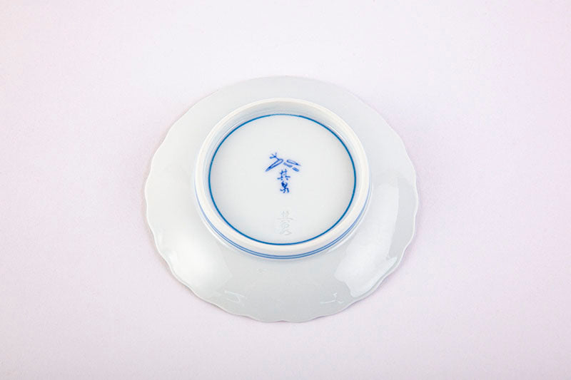 Blue and white porcelain peony carving [small plate]