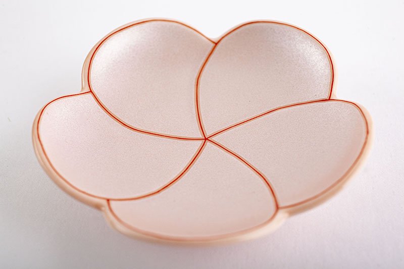 Pink silver [twisted plum-shaped plate, small]