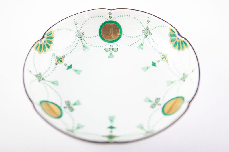 Brocade pattern [Small plate (green)]