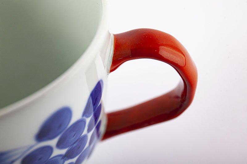 Auspicious grape pattern mug (red)