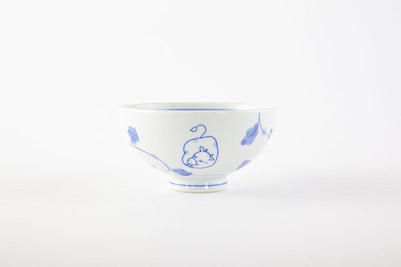 Kofuku tea bowl ox (cow), blue