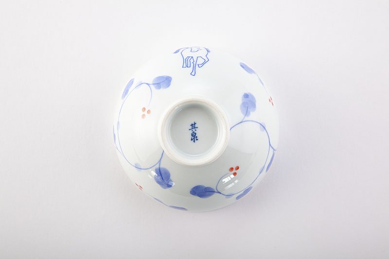Kofuku tea bowl, horse, red