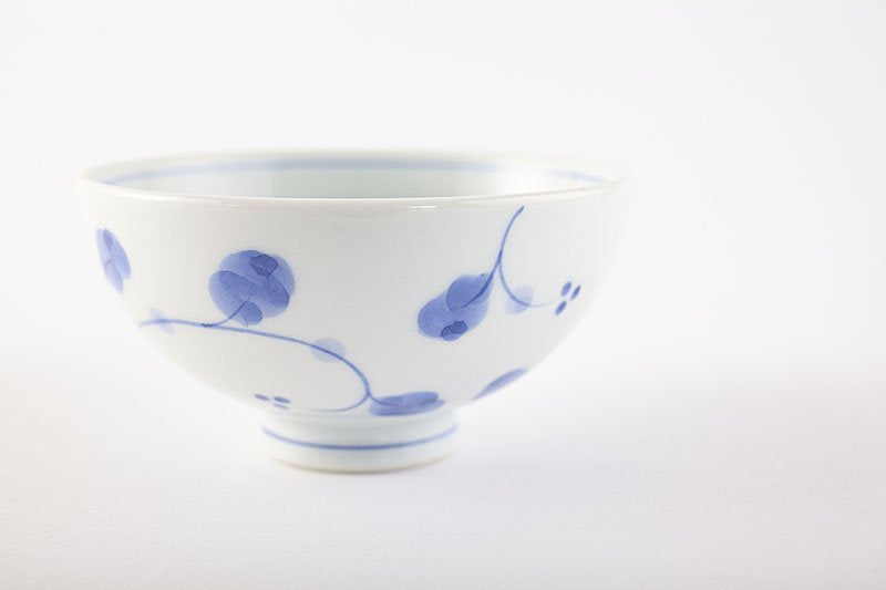 Kofuku tea bowl, horse, blue