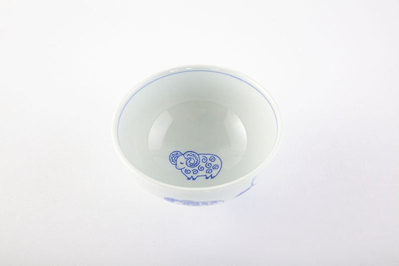 Kofuku tea bowl Mi (sheep), blue