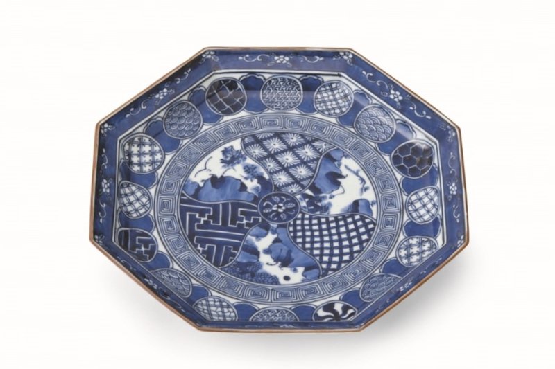 Hirado Shozui [large octagonal plate]