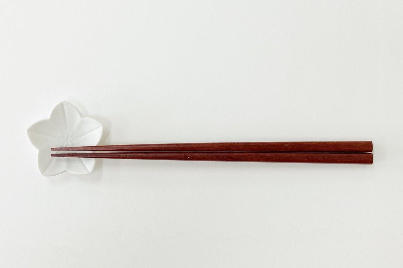 Flower-shaped chopstick rest Karayaki -Kikyou-