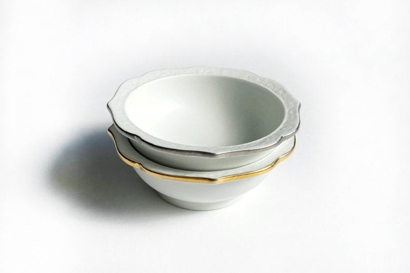 Bellflower edge arabesque carving bean bowl (platinum)