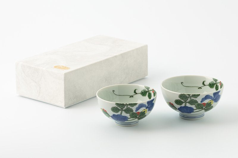 Somenishikikinomi [Pair of large and small rice bowls]